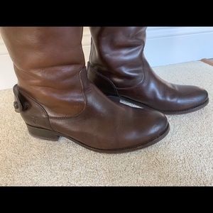 Frye Melissa back zip boots